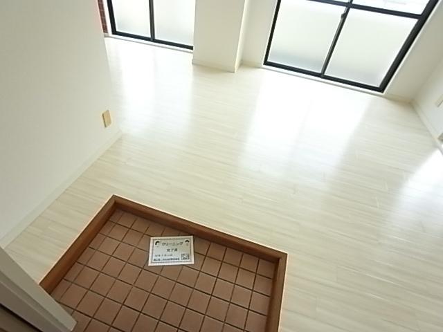 神戸市灘区灘南通マンション 玄関