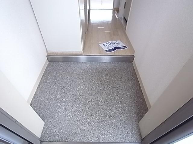 神戸市灘区岩屋中町マンション 玄関