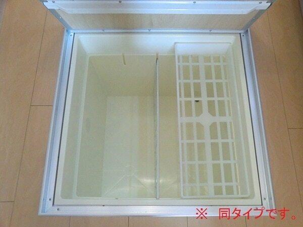 ハイツ　ユベーレン（101） 収納