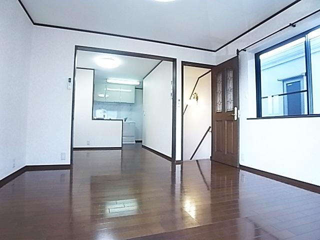 下河原通２丁目戸建て（1） リビング