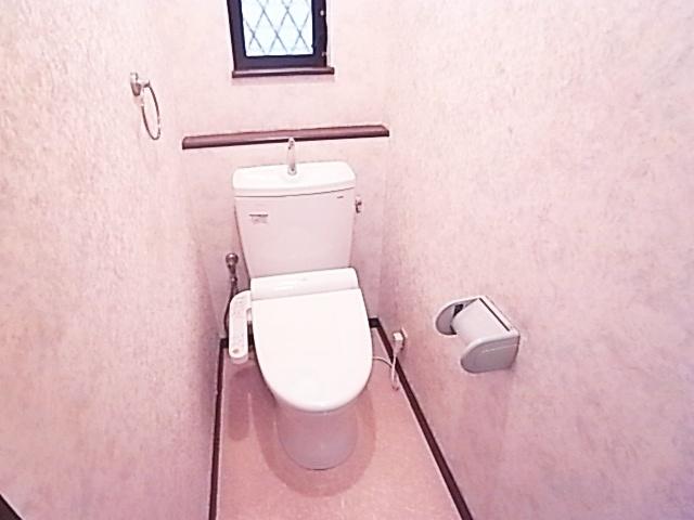 下河原通２丁目戸建て（1） トイレ