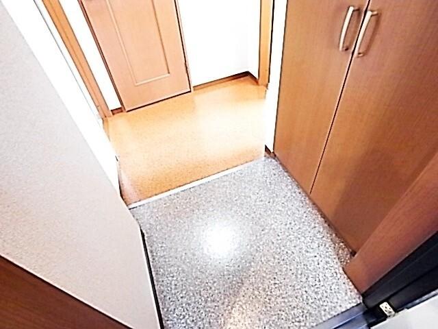 エスペランサ灘駅前（501） 玄関