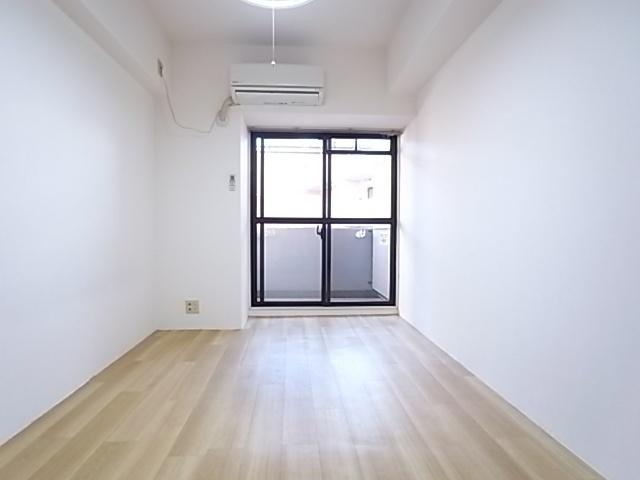 神戸市灘区福住通マンション リビング