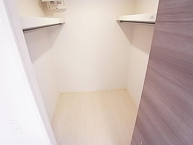Ｄ−ｒｏｏｍ灘北通（101） 収納