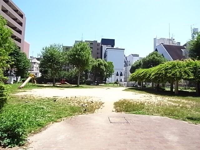 生田川公園：614m