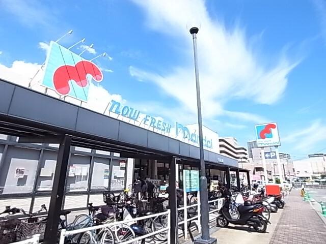 万代春日野道店：644m