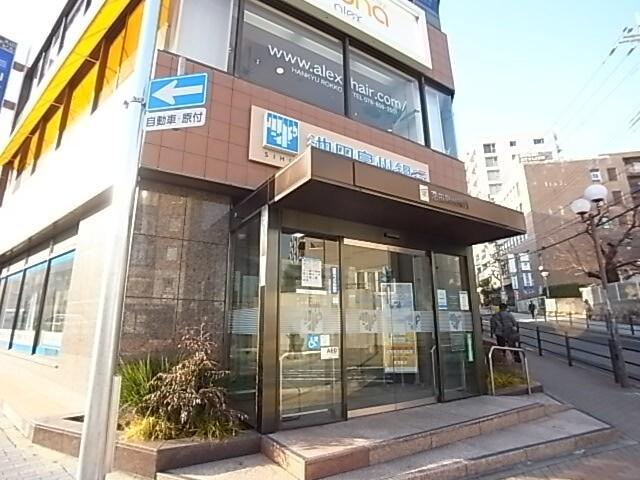 池田泉州銀行六甲支店：691m