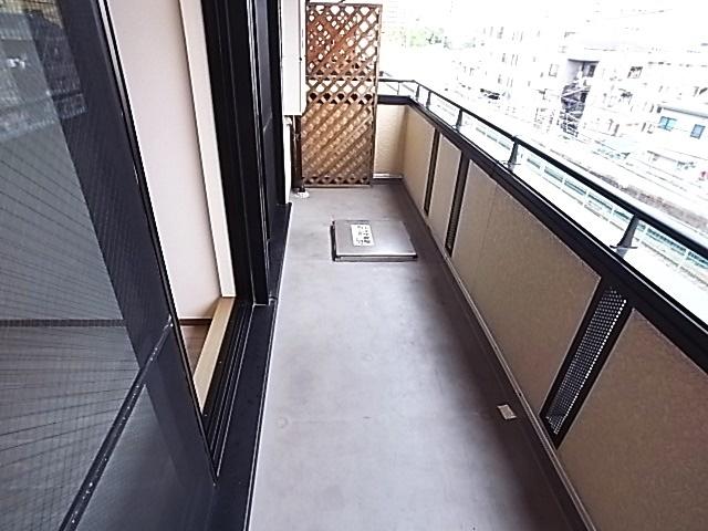 シャルマン岩屋（301） バルコニー