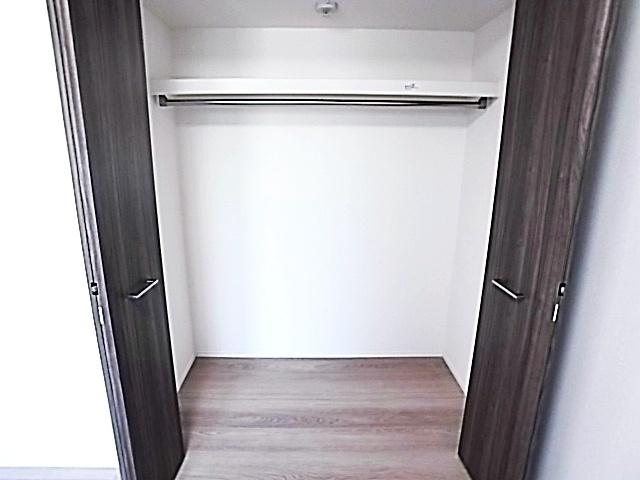 バレンティア（105） 収納