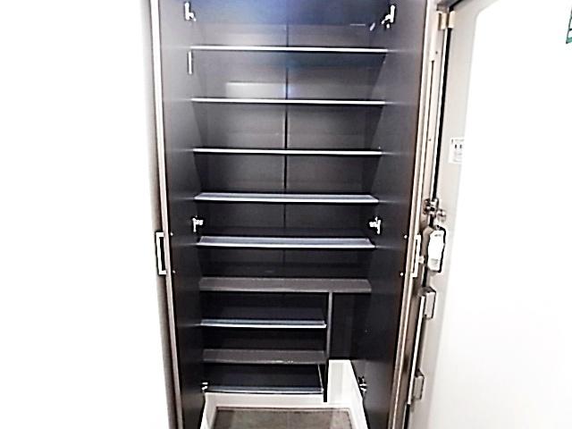 バレンティア（105） 収納