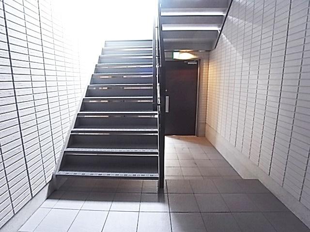 グレイスコート本山中町（205） ロビー