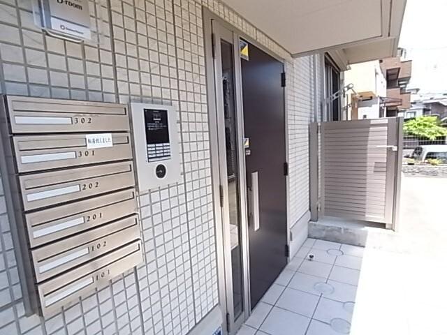 クレール天城通（302） エントランス