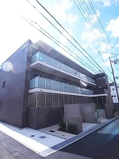 ｃｌａｉｒ摩耶（106） 外観