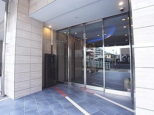 神戸市兵庫区西出町マンション エントランス