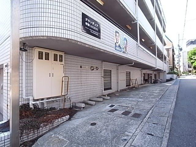 グランディア摩耶ＬＥＧＥＮＤ（507） 駐車場