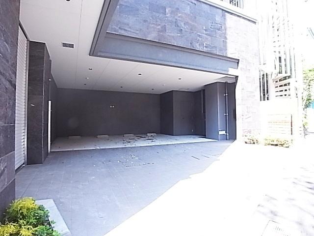 グランビスタ新神戸（206） 駐車場