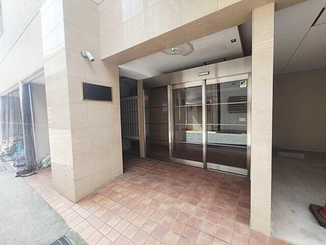 プライムライフ御影（301） エントランス