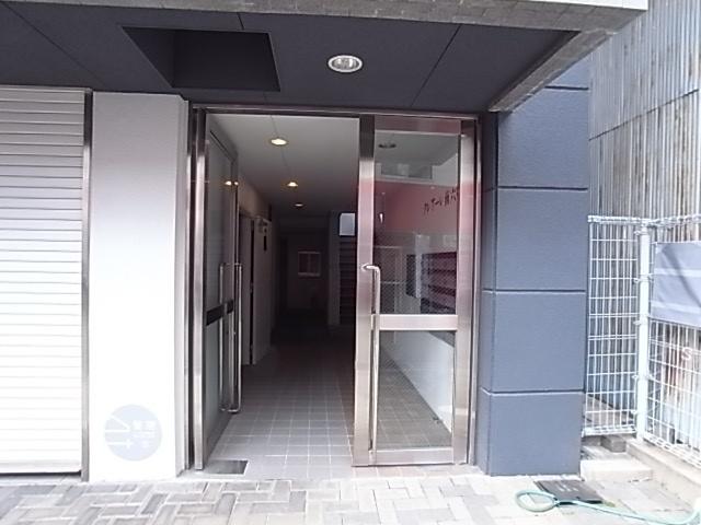 神戸市灘区友田町マンション エントランス