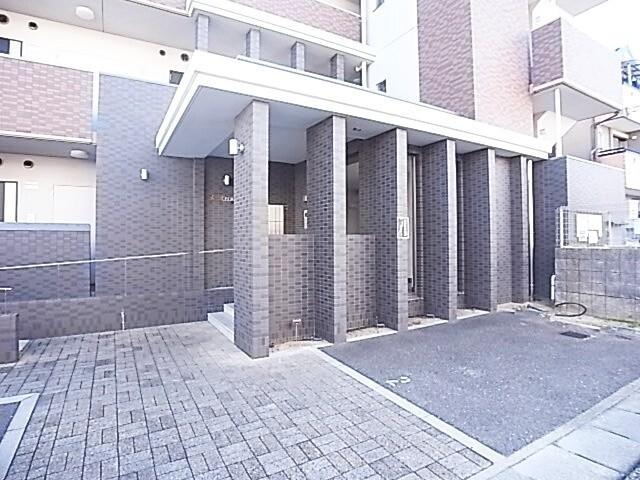 ル・プルミエ（106） 駐車場