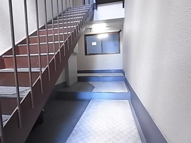 神戸市灘区烏帽子町マンション ロビー