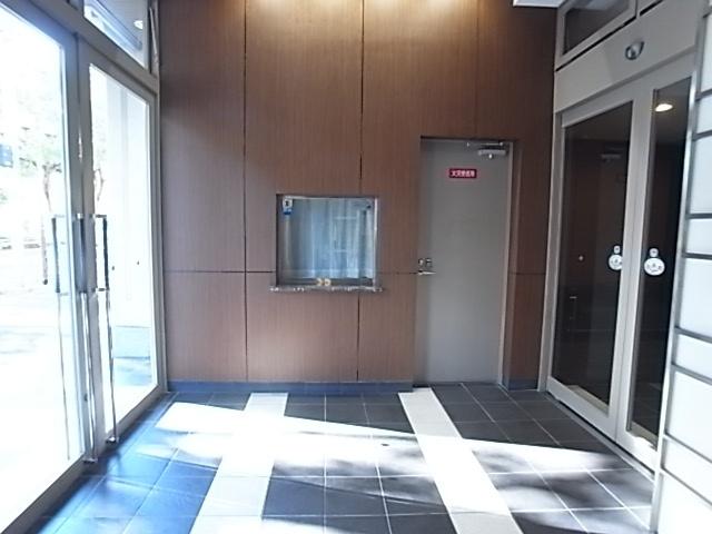 アーバンフラッツ王子公園（507） エントランス