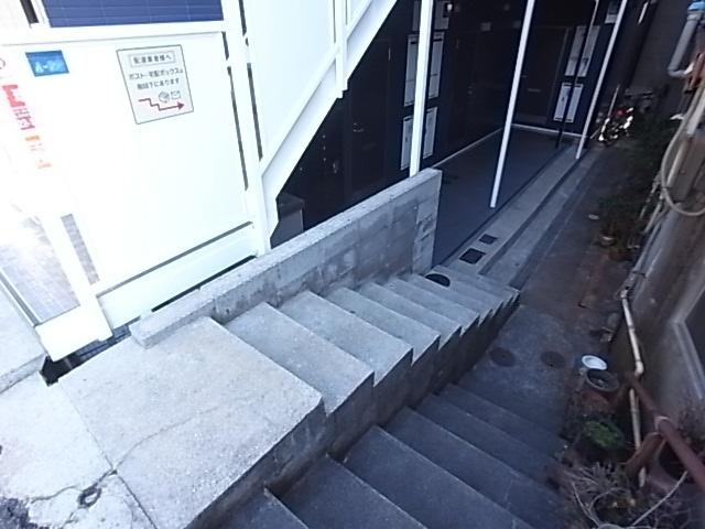 神戸市灘区岩屋北町アパート エントランス