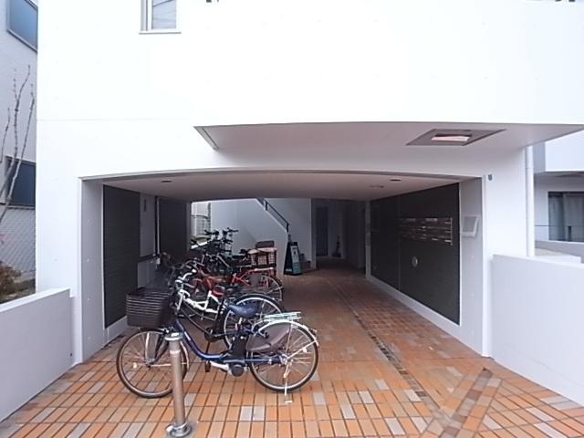アロッジオ上筒井（204） エントランス