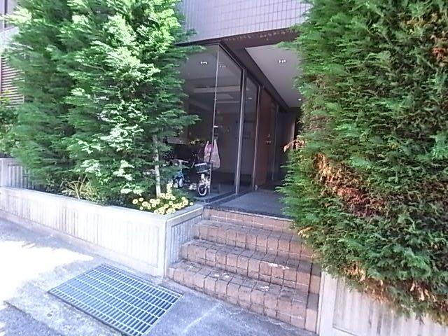 ビエント六甲Ⅲ（201） エントランス