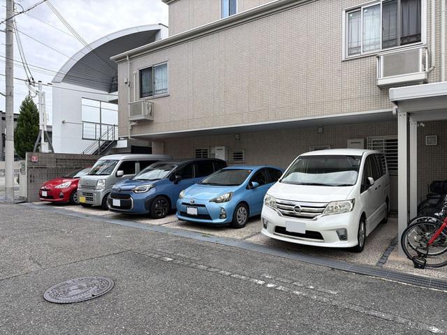 YUSEI RESIDENCE 甲子園（5） 駐車場