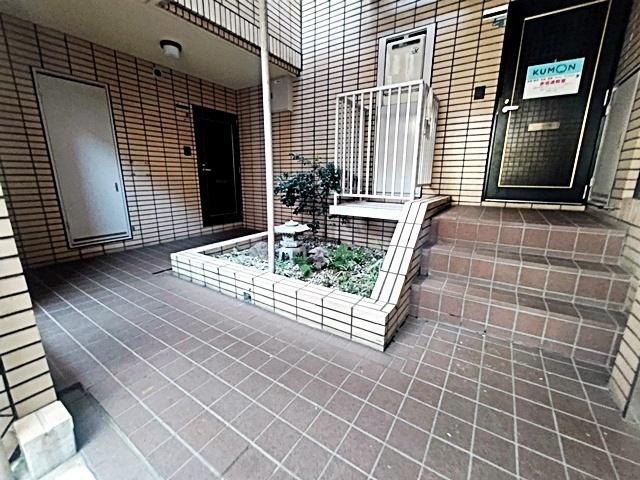 サンヴェール青谷（303） ロビー
