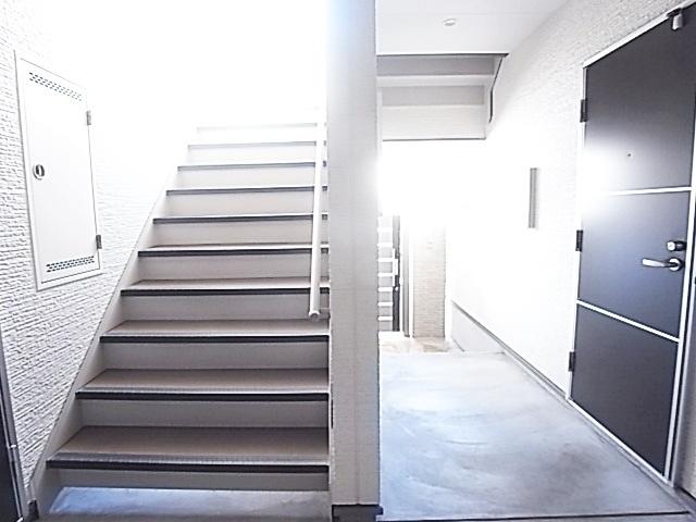 神戸市東灘区深江南町アパート ロビー