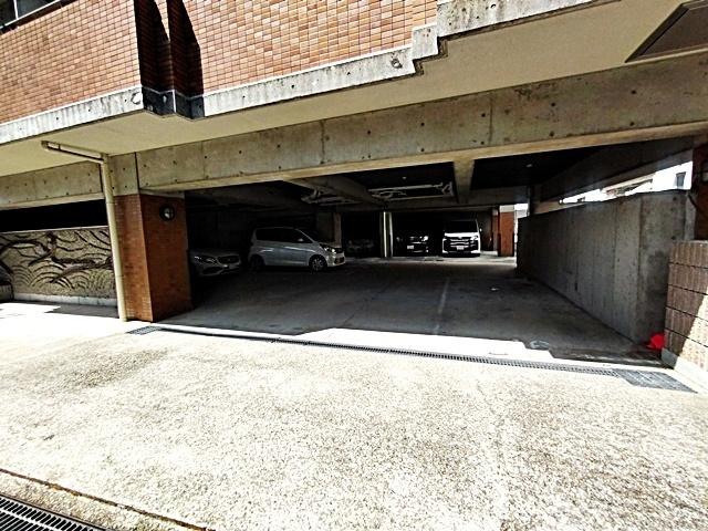 カワベ住吉川３３８ビル（202） 駐車場