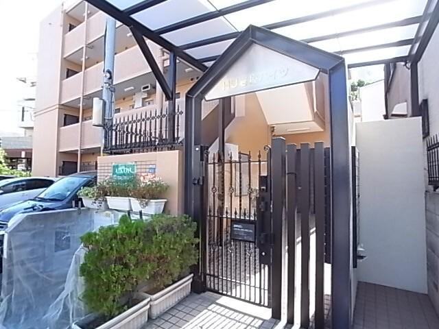HU岩屋ハイツ（302） エントランス
