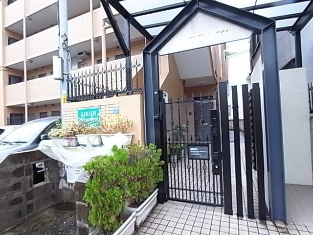 ＨＵ岩屋ハイツ（305） エントランス