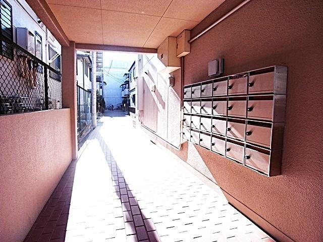 ハッピーコート甲南山手（303） ロビー