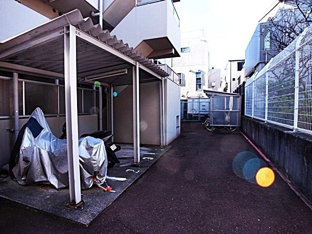ハッピーコート甲南山手（303） 共有部分