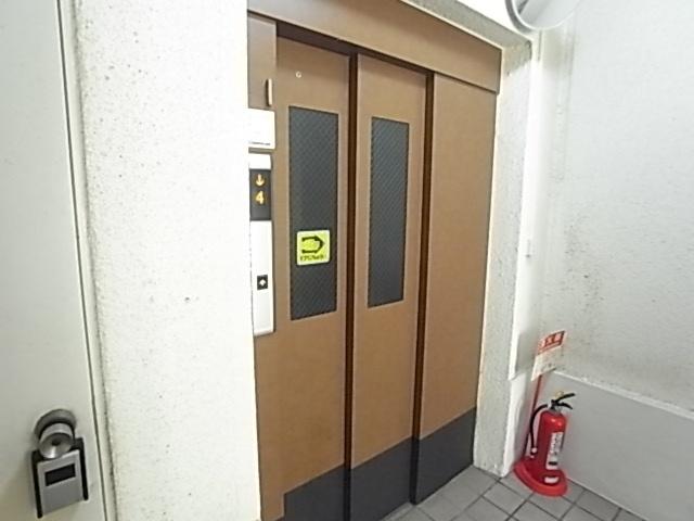 永光ビルディング割塚（402） 共有部分