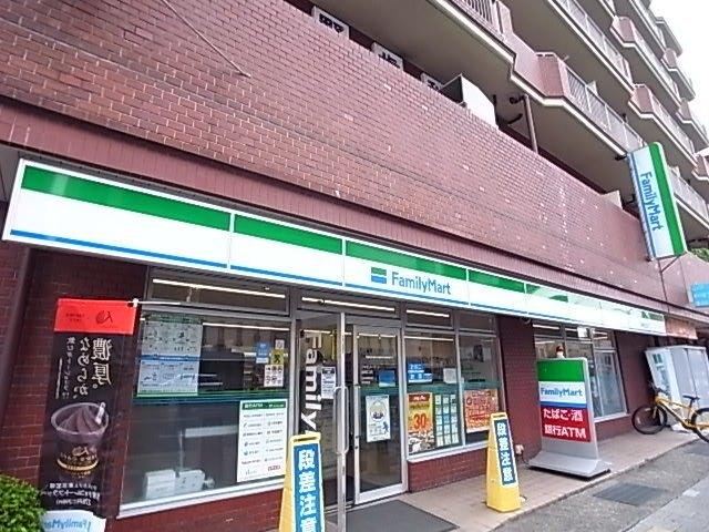 ファミリーマート灘桜口店：214m