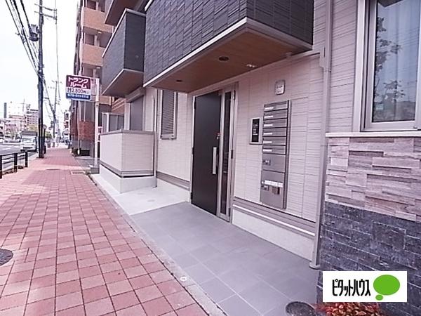 Ｃｈａｍａｎｔ・Ｌａ・Ｅｒｉｃａ 物件画像