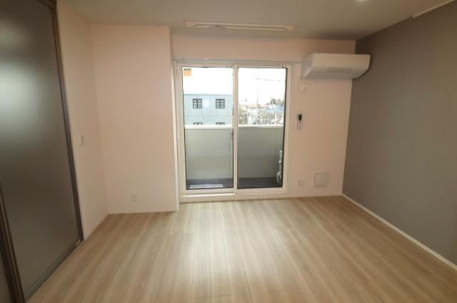 グラナーデ江戸川B（301） 部屋画像