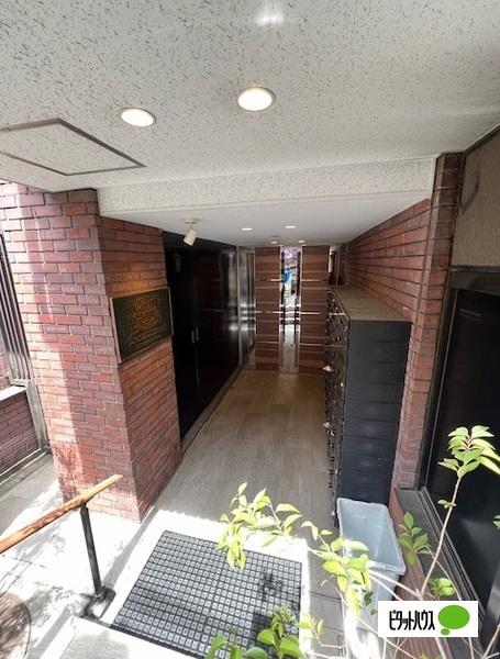 ライオンズプラザ中野 エントランス