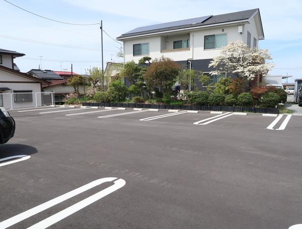 鈴川町4丁目駐車場（3） 駐車場