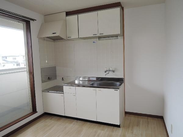 apartment 馬見ケ崎１丁目