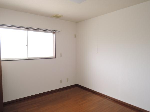 apartment 馬見ケ崎１丁目