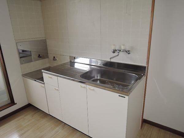 apartment 馬見ケ崎１丁目