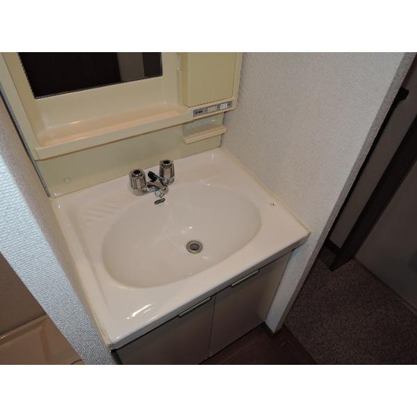 apartment 馬見ケ崎２丁目