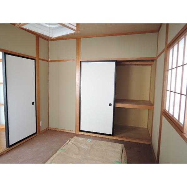 山形市あずま町アパート 収納