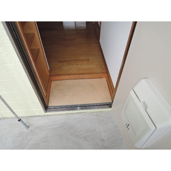 apartment あずま町