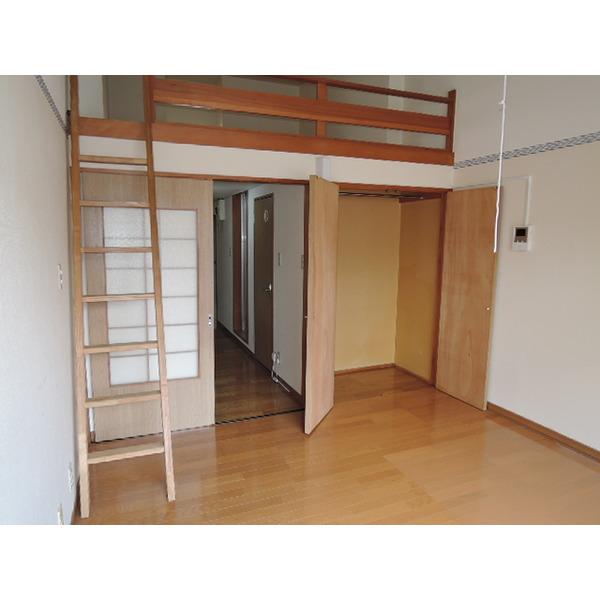 山形市あずま町アパート 収納