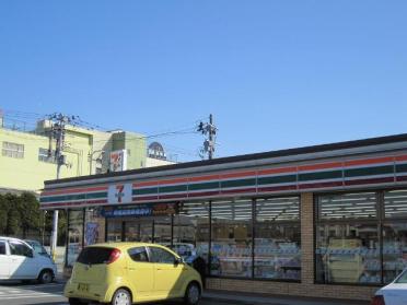 セブンイレブン山形清住町3丁目店：876m